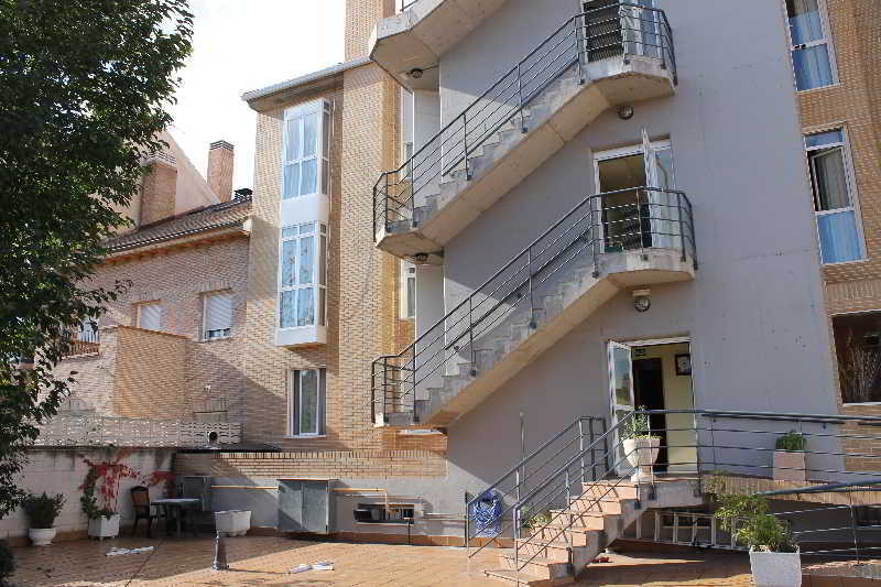 Hotel Barajas Plaza Madryt Zewnętrze zdjęcie
