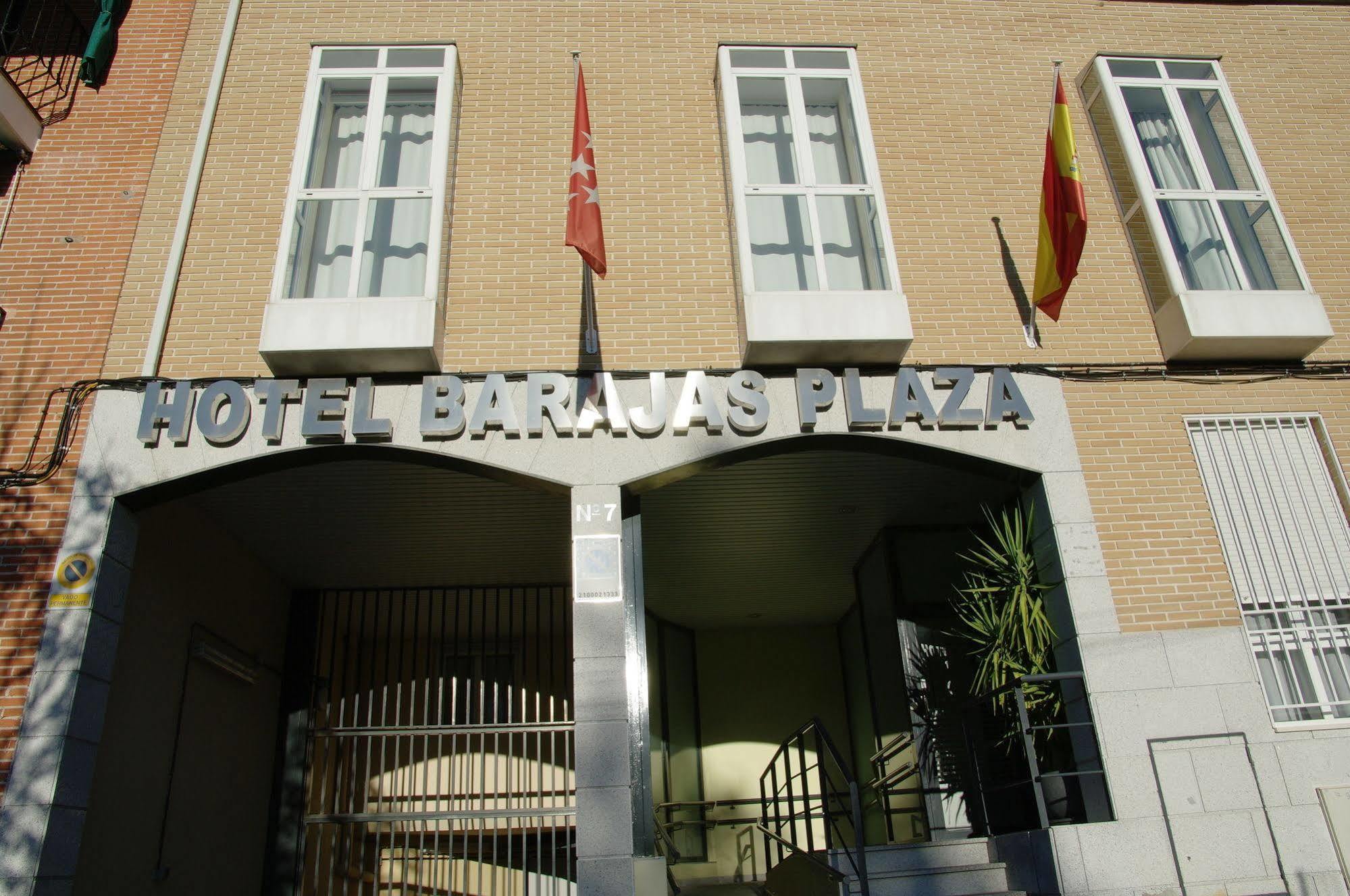 Hotel Barajas Plaza Madryt Zewnętrze zdjęcie